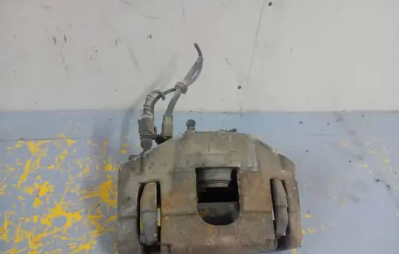 Audi A6 S6 C6 4F Front brake caliper