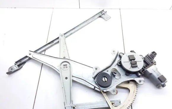 Subaru Legacy Front door window regulator with motor 308210