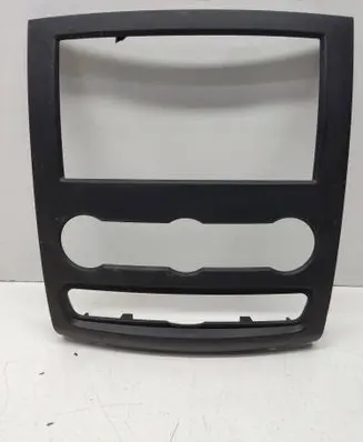 Mercedes-Benz Sprinter W906 Radio/GPS head unit trim A9066800017