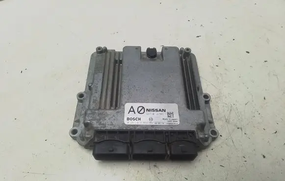 Nissan X-Trail T31 Engine control unit/module 23710JG78D 0281013856