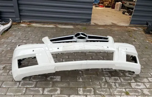 Mercedes-Benz GLK (X204) Front bumper