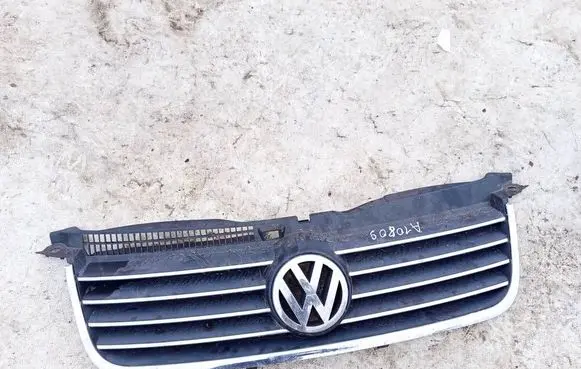 Volkswagen PASSAT B5.5 Front grill 3b0853651 3b0853651k