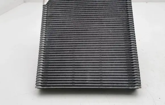 Volkswagen T-Roc Air conditioning (A/C) radiator (interior) 5Q0816679B