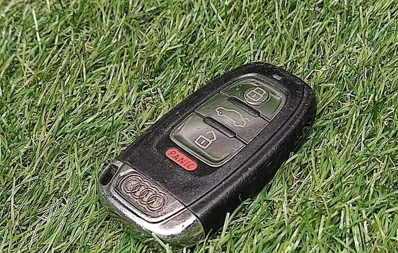 Audi Q5 SQ5 Ignition key/card 8T0959754A