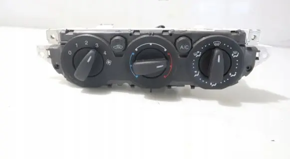 Ford Focus Interior fan control switch 
