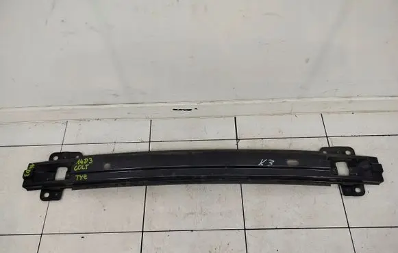 Hyundai i30 Front bumper support beam 