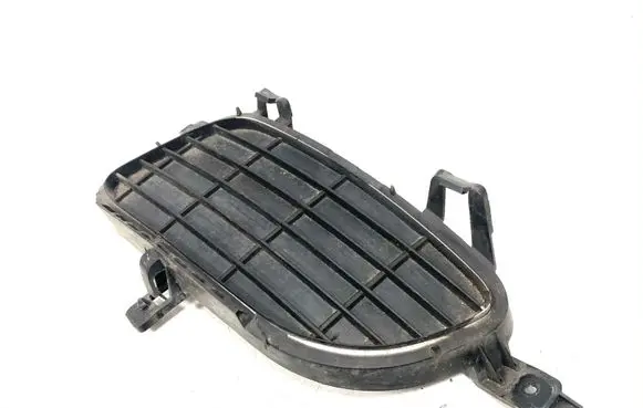 Mercedes-Benz A W169 Front bumper lower grill 1698850122