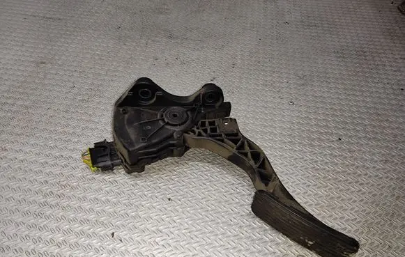 Hyundai i30 Accelerator throttle pedal 327002R300
