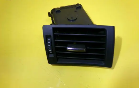 Dashboard side air vent grill/cover trim