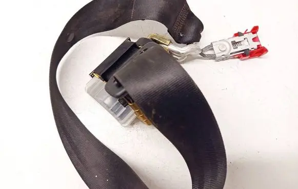 Mitsubishi Colt Middle seatbelt (rear) 602044500