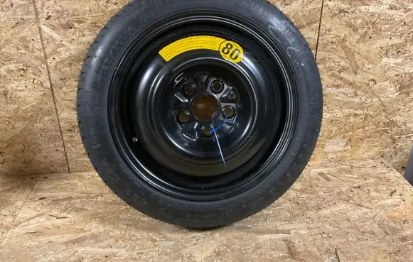 Plymouth Neon R14 spare wheel 