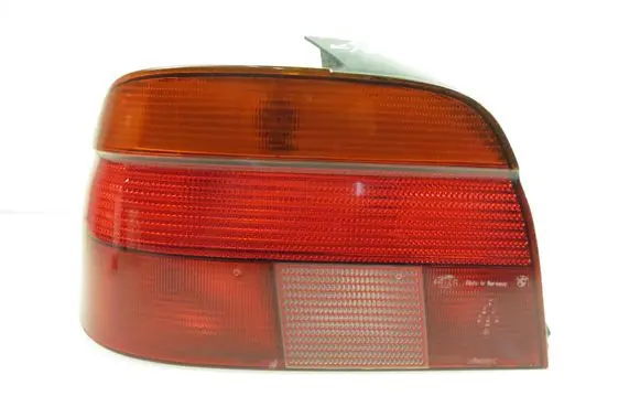 BMW 5 E39 Rear/tail lights 2VP00724001 8358031