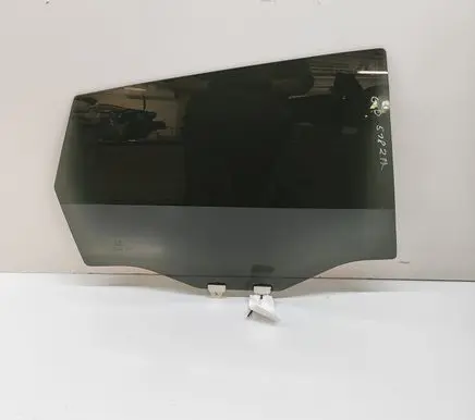 Mazda CX-5 II Rear door window glass KB8C72510