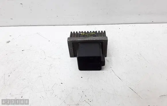 Mitsubishi Carisma Glow plug pre-heat relay 7700115078