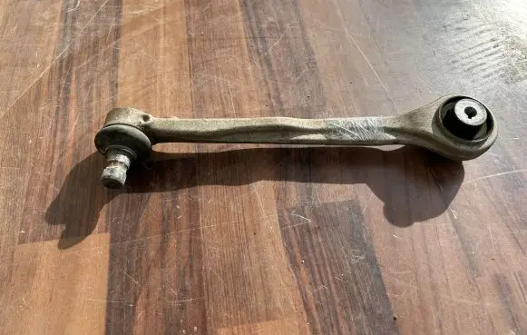 Other front suspension part