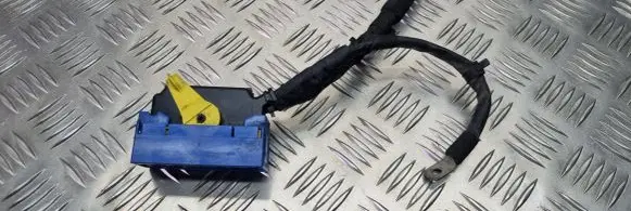 Renault Megane III ABS module connector plug 1379209