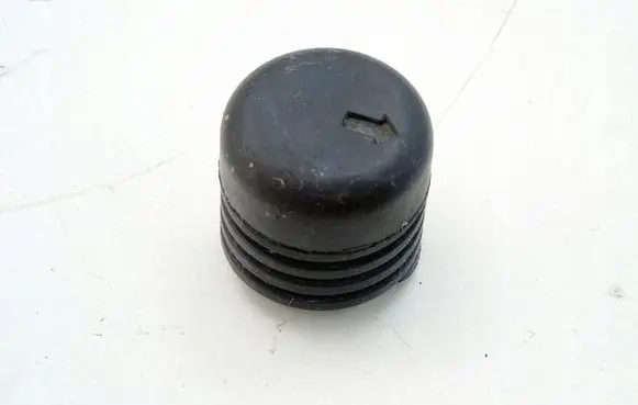 Mitsubishi Colt Engine bonnet/hood lock/latch loop/hook MB270408