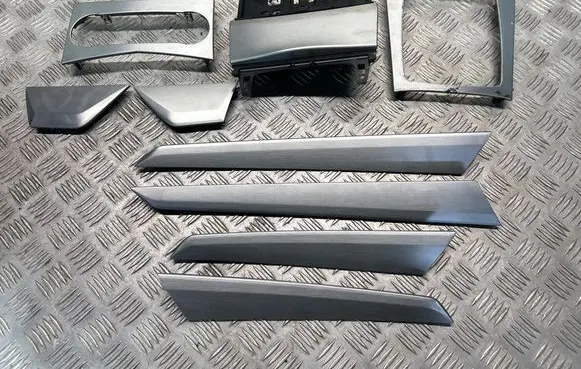 Mercedes-Benz C W204 Interior decorative trim set A2047200322 A2047200422 A2047300322