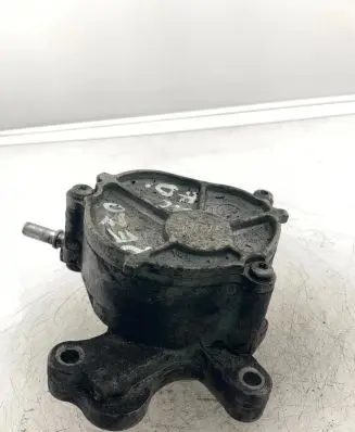 Vacuum pump