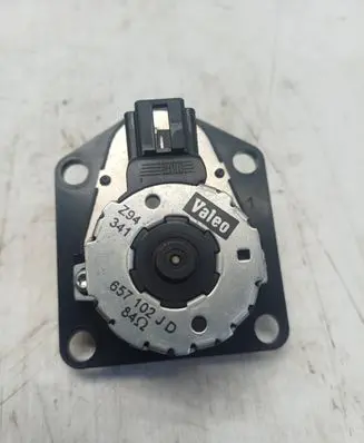 Peugeot 607 Air flap motor/actuator 657102JD