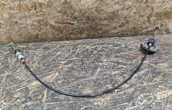 Nissan X-Trail T31 Gear shift cable linkage