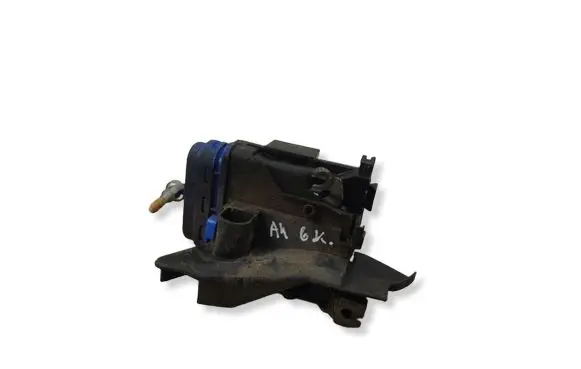 Audi A4 S4 B5 8D Rear door lock 