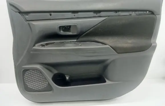 Mitsubishi Outlander Front door card panel trim 7221B570XA