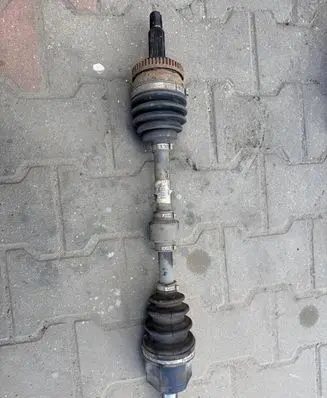 Hyundai i40 Front driveshaft 495003Z300