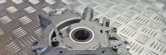 Jaguar XF X250 Oil pump 9X2Q6600AE 1C18D0016