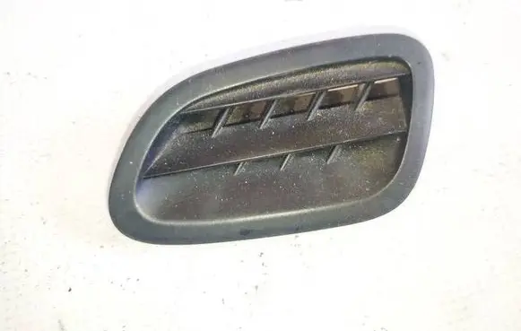 Subaru Legacy Dash center air vent grill