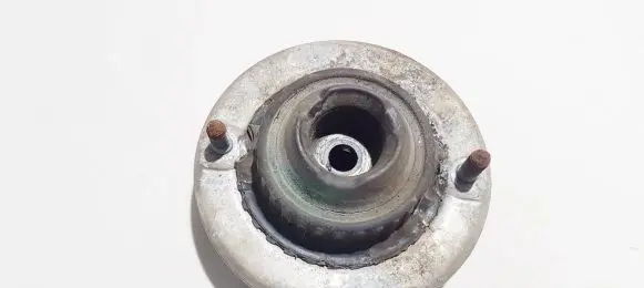 Coil spring mount