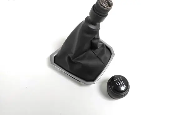 Gear lever shifter trim leather/knob
