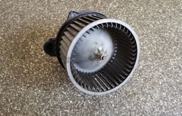 KIA Magentis Heater fan/blower F00S330024