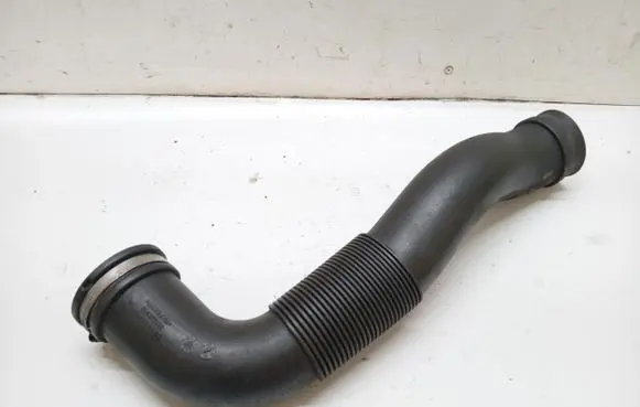 Opel Zafira B Engine coolant pipe/hose 55559548