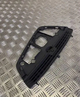 Audi Q5 SQ5 8R Dash center speaker trim cover 8R2819635