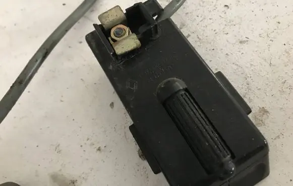 Renault Espace III Electric power window relay 552554