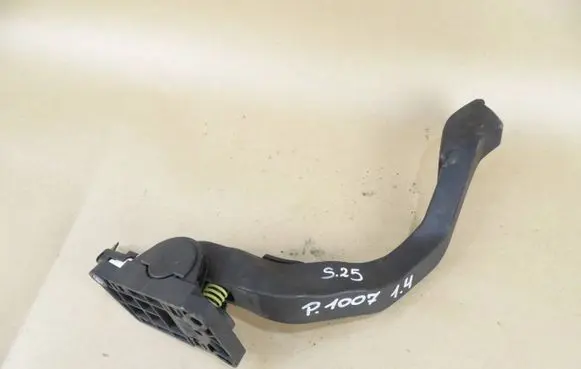 Peugeot 1007 Accelerator throttle pedal 00292D11 050917 0280752279