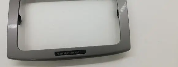 Radio/GPS head unit trim