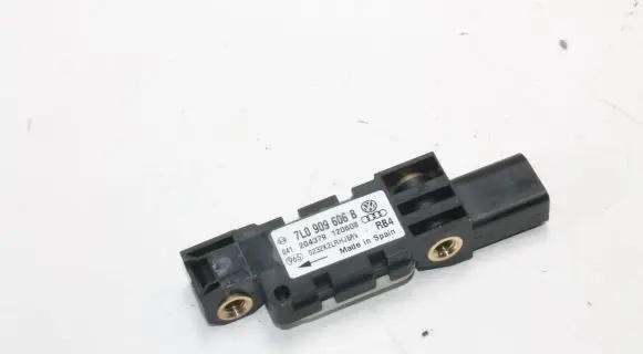 Volkswagen Touareg I Other devices 7L0909606B