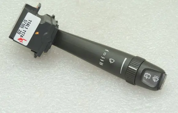 Volvo XC70 Wiper control stalk 31268582 9452391
