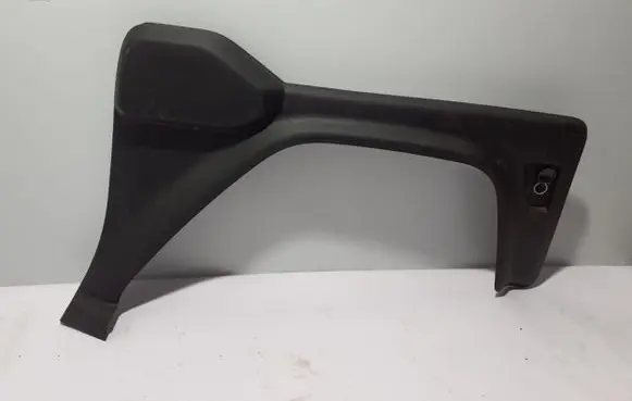 Mercedes-Benz Citan II W420 Tailgate/trunk side cover trim 769106635R