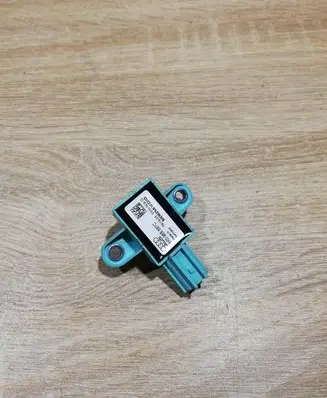 Audi A4 S4 B8 8K Airbag deployment crash/impact sensor 8K0955557C