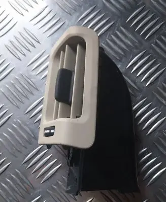 Volvo XC60 Dashboard side air vent grill/cover trim 30671770