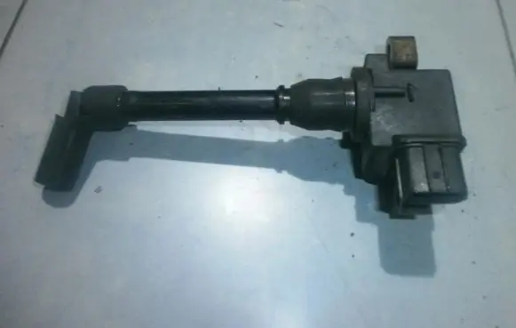 Mitsubishi Carisma High voltage ignition coil FK0138