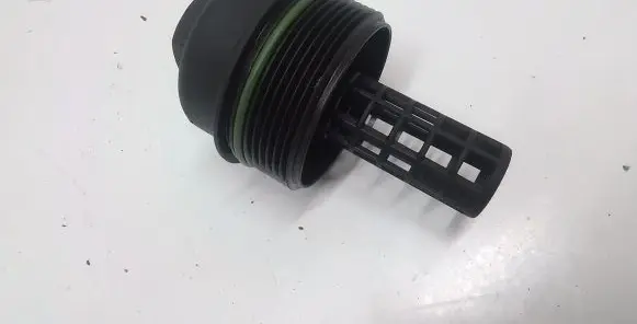 Volvo S80 Oil filler cap 8692306