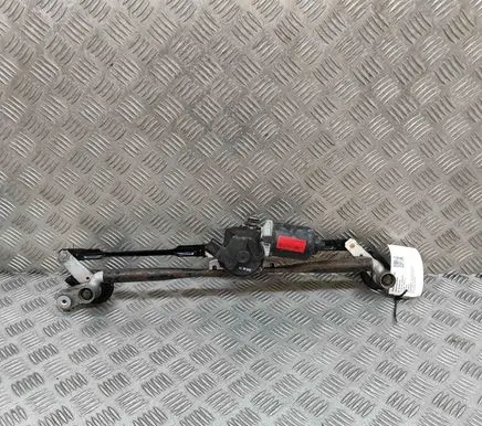 KIA Sorento Front wiper linkage and motor 981002P900