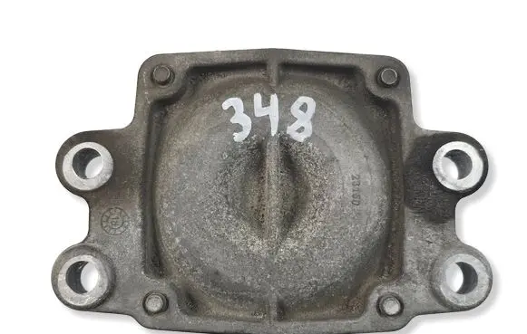 Dodge Challenger Gearbox mount 05147160AA