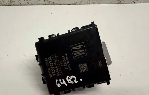 Toyota RAV 4 (XA50) Window wiper relay 8594042040 2360000030