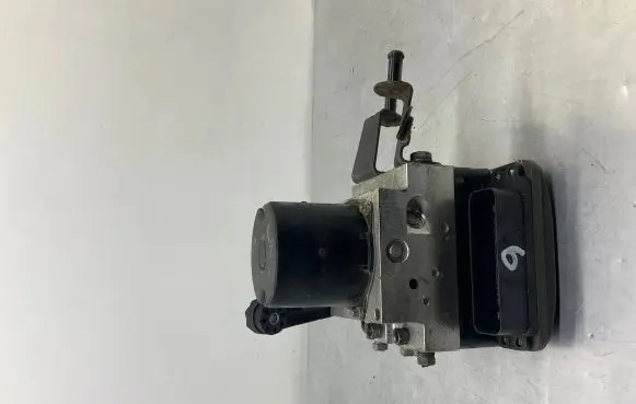BMW 5 E60 E61 ABS Pump 6783368 6783366