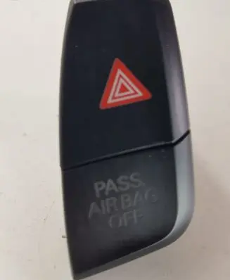 Audi A4 S4 B8 8K Hazard light switch 8K2941509A
